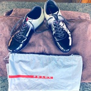 Vintage Prada Patent Ombre black/white Shoes